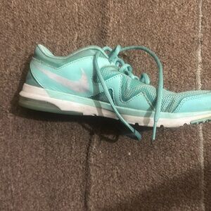 Blue Nike sculpt TR2